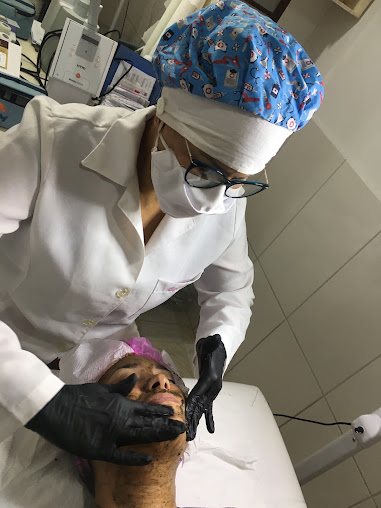 Edy Prates Estética & Cabelo: salão de beleza em Maracanã, Praia Grande (foto 3)