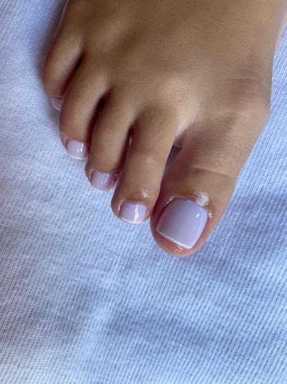 Saray Pagliary: unhas em Ribeirópolis, Praia Grande