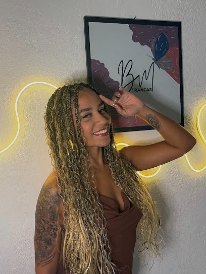 BM Studio: salão de beleza em Vila Nova Mariana, São Vicente