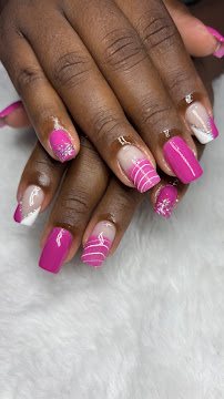Kassy Manicure por amor: unhas em Jardim Melvi, Praia Grande