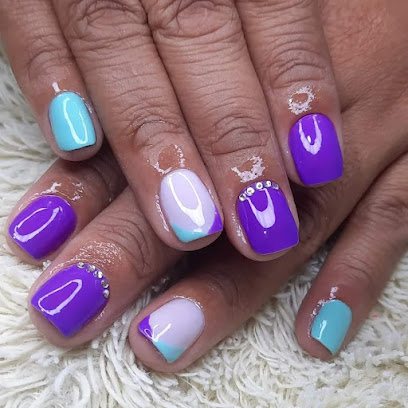 Carla manicure: unhas em Gleba 2, São Vicente