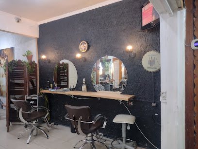 Studio Seven Cabelo e Corpo: cabelo em Boqueirão, Praia Grande
