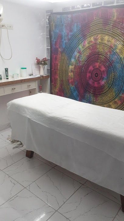 Massoterapia, ventosas,desportiva e drenagem linfática Dalva Brito: estética em Centro, São Vicente