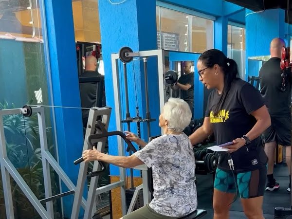Flexion Academia: estética em Jardim Sao Francisco, Cubatão (foto 3)