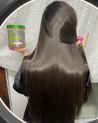 Cida Alves Beauty Hair: cabelo em Parque Sao Vicente, São Vicente