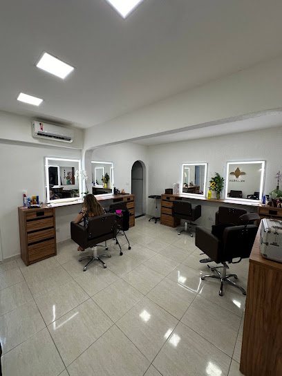 Unique & Co by Emerson Ribeiro: salão de beleza em Boqueirão, Praia Grande