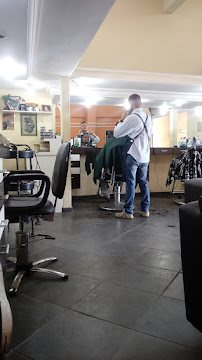 Giuliano Cabeleireiro: cabelo em Vila Jockei Clube, São Vicente (foto 3)
