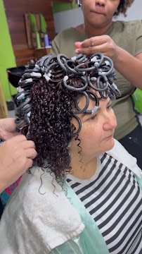 Rede PH -Crespos e cachos: cabelo em Cidade Ocian, Praia Grande (foto 3)