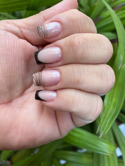 Iza nails designer: unhas em Japuí, São Vicente