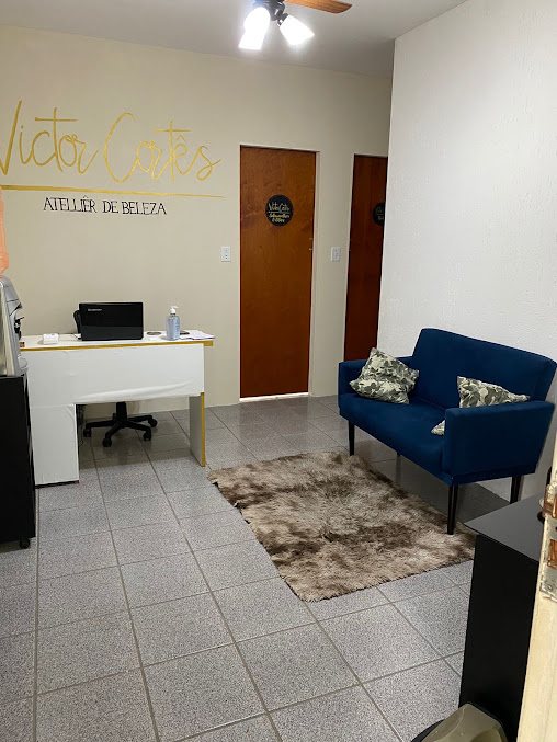 Atelliêr Victor Cortês: salão de beleza em Boqueirão, Praia Grande