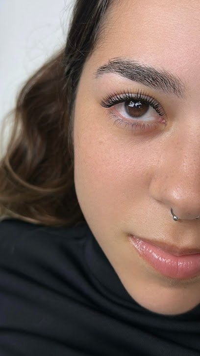 Larissa Amorim Studio Beauty: salão de beleza em Boqueirão, Praia Grande