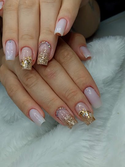 Esmalteria Taah Nails: unhas em Vila Nova, Cubatão