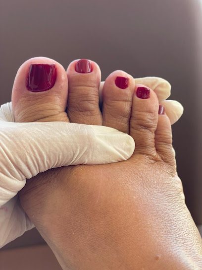 Larissa Tavares Esmalteria: unhas em Xavier, Peruíbe