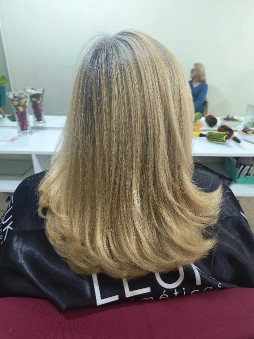 NP Espaço Glamour: salão de beleza em Cidade Ocian, Praia Grande (foto 2)