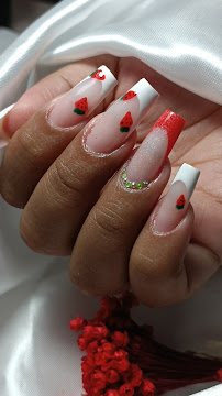 Katiane Carvalho: unhas em Anhanguera, Praia Grande (foto 2)