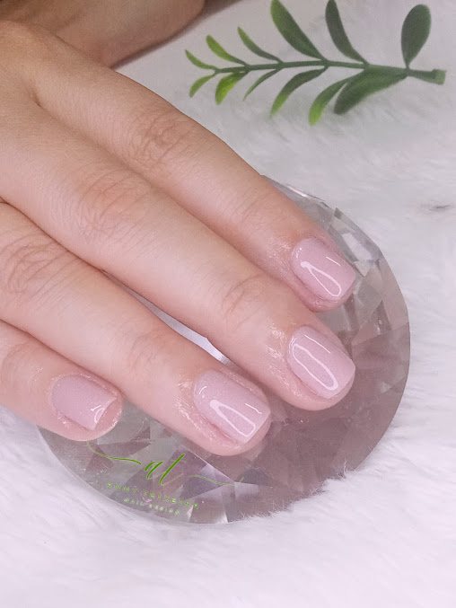 Esmalteria Anny Teixeira: unhas em Guilhermina, Praia Grande