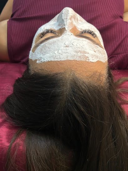 JoyCare Studio: salão de beleza em Balneario Japurá, Praia Grande