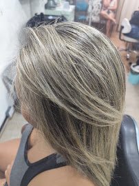 Studio Diva's São Vicente SP: salão de beleza em Parque Sao Vicente, São Vicente (foto 3)