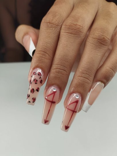 Paula Gonçalves Nails Designer: unhas em Vila Sonia, Praia Grande (foto 2)