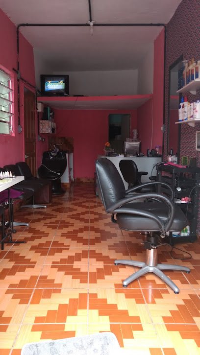 Géssica coiffeur: cabelo em Vila Paulista, Cubatão
