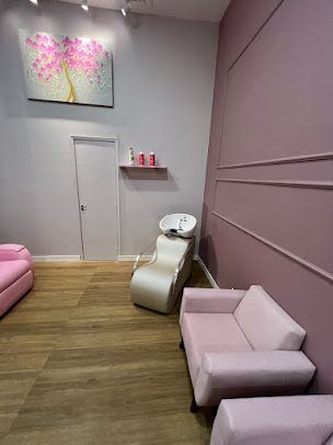Fernanda Mendes Studio: salão de beleza em Vila Sonia, Praia Grande (foto 3)