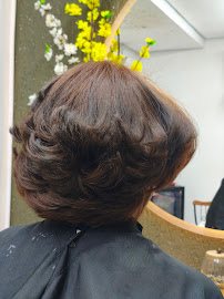 Aníbal Coiffeur: cabelo em Náutica, São Vicente