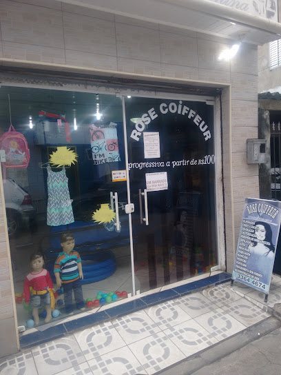 Rose Coiffeur: cabelo em Vila dos Pescadores, Cubatão