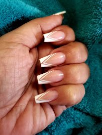 Esmalteria Beatriz Macedo: unhas em Centro, Peruíbe (foto 2)