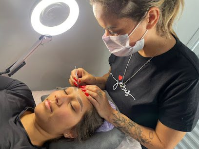 Ariane Gaque: cílios em Centro, Peruíbe (foto 2)