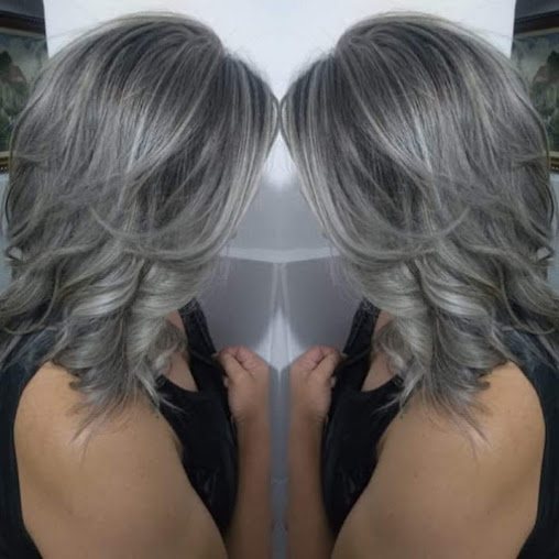 Aline Silva Cabeleireira: cabelo em Vila Mateo Bei, São Vicente (foto 3)