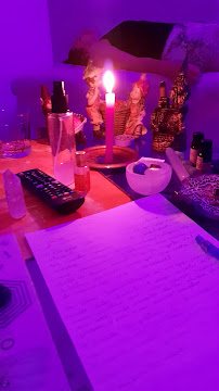 Luz Púrpura Terapias Integrativas e Massagem: estética em Centro, Peruíbe (foto 3)