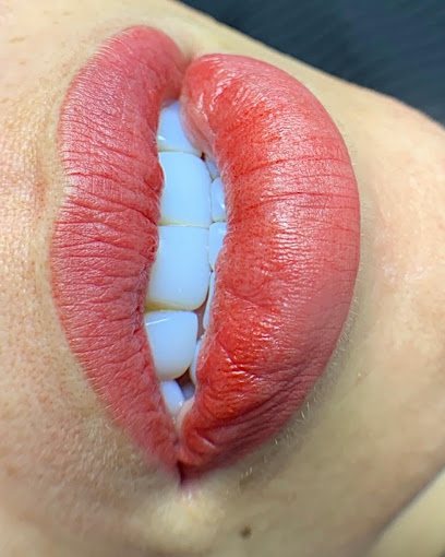 Jhenifer Lopes Especialista em Micropigmentação e Remoção a Laser: sobrancelhas em Casqueiro, Cubatão