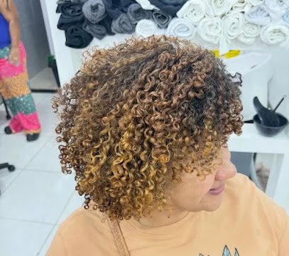 Studio Patricia Azevedo: salão de beleza em Vila Margarida, São Vicente (foto 3)
