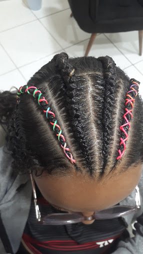 Luanna beauty: cabelo em Parque das Bandeiras, São Vicente (foto 3)