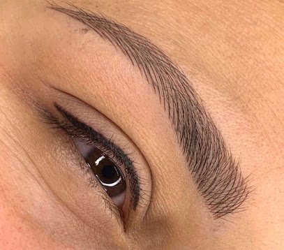 Studio Beauty Artist: salão de beleza em Jardim Guassu, São Vicente