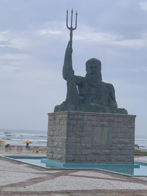 Monalisa Cabelereiros: cabelo em Cidade Ocian, Praia Grande