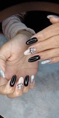 Ateliê Unhas de Boneca: unhas em Parque Continental, São Vicente (foto 2)