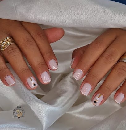 Studio B salão e esmalteria: unhas em Nova Mirim, Praia Grande