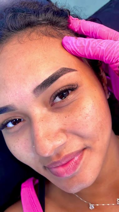 Studio SK: salão de beleza em Jardim Melvi, Praia Grande (foto 2)