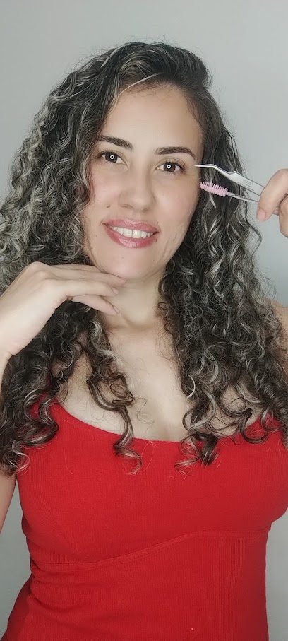 Cílios em São Vicente Gabriela Bognar: cílios em Vila Voturuá, São Vicente