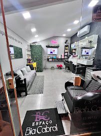 Espaço Biah Cabral: salão de beleza em Nova Mirim, Praia Grande (foto 3)