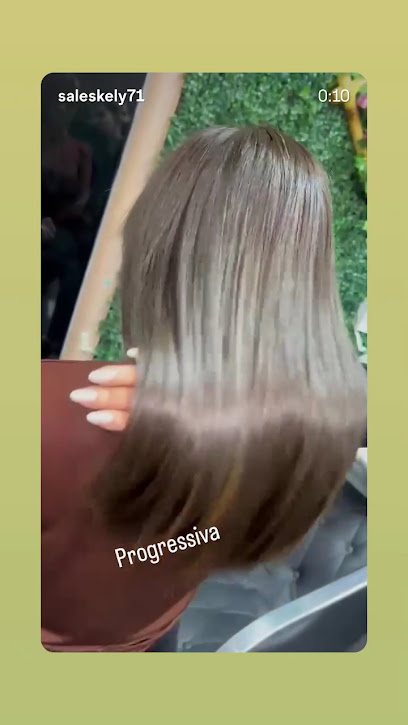 Kely sales estudio: salão de beleza em Boqueirão, Praia Grande
