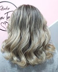 Studio carla tavares: cabelo em Jóquei Club, São Vicente