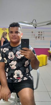 Michelle Micropigmentadora e designer de sobrancelhas: sobrancelhas em Vila Sonia, Praia Grande