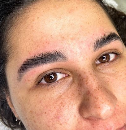 Tacy Eyebrows: sobrancelhas em Centro, Cubatão
