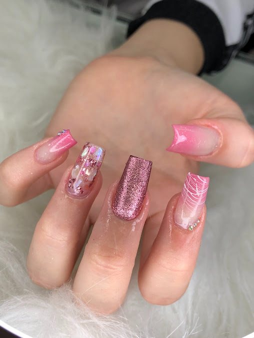 Gabriela Andrade Nail Designer: unhas em Cidade Ocian, Praia Grande