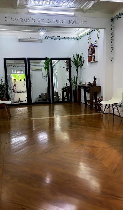 Espaço Novo Horizontes: salão de beleza em Gonzaga, Santos