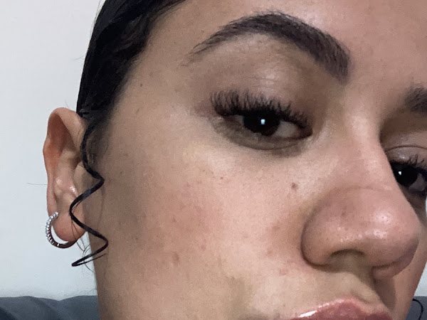 Katleen Araújo Lash: cílios em Vila Caiçara, Praia Grande