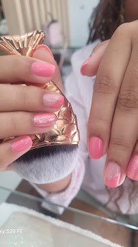 Ale Nails Designer: unhas em Canto do Forte, Praia Grande (foto 3)