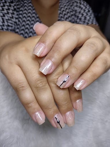 Unhas em Gel By Thata Ramos: unhas em Parque das Bandeiras, São Vicente (foto 3)